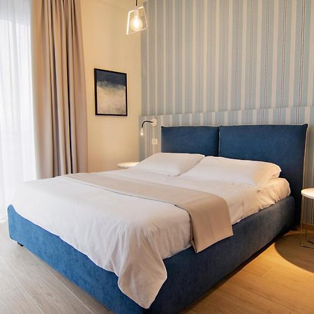 Gigi Suites&Apartments Стреза Экстерьер фото